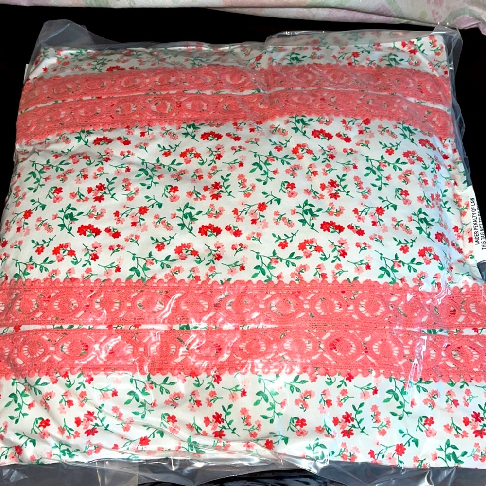 Pioneer Woman Throw Pillow